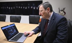 Türkiye'nin Berlin Büyükelçisi Turan, AA'nın 'Yılın Kareleri' oylamasına katıldı