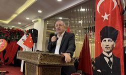 Zafer Partisi Genel Başkanı Özdağ Avcılar'da ziyaretlerde bulundu