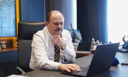 Ziraat Katılım Genel Müdürü Özdemir, AA'nın 'Yılın Kareleri' oylamasına katıldı