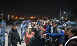 15 dead in Bolivian plane crash on highway