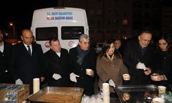 6 Şubat depremlerinin yıl dönümünde Nizip'te anma töreni düzenlendi