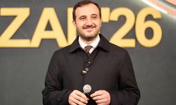 AK Parti İstanbul İl Başkanlığı önünde 'ramazan etkinlik alanı' açıldı