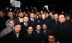 AK Partili gençlerden Cumhurbaşkanı Erdoğan'a doğum günü sürprizi