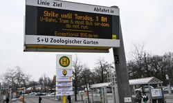 Almanya'da yeni grev dalgası toplu ulaşımı durma noktasına getirdi