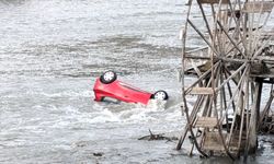 Amasya'da nehre düşen otomobildeki 2 kişi yaralandı