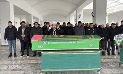 Antalya'daki otobüs kazasında hayatını kaybeden Resmiye Göktepe'nin cenazesi defnedildi