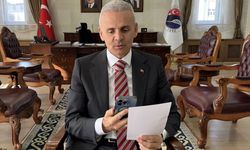 Ardahan Valisi Çiçekli, bebek sahibi aileleri tek tek arayıp tebrik ediyor