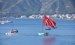 Atatürk'ün Marmaris'e gelişinin 91'inci yıl dönümü muharip uçakların geçişiyle kutlandı