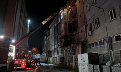 Bağcılar'da bir iş yerinde çıkan yangın söndürüldü