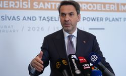 Bakan Bayraktar, İstanbul'da basın mensuplarının sorularını yanıtladı: