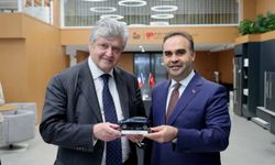 Bakan Kacır, Fransa Dış Ticaret ve Yatırımlardan Sorumlu Bakanı Forissier ile bir araya geldi: