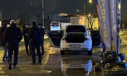 Bursa'da polisin 'dur' ihtarına uymayan araçta el bombası ve tabanca ele geçirildi