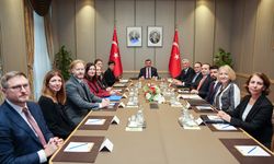 Cumhurbaşkanı Yardımcısı Yılmaz, AB Komisyonunun Genişlemeden Sorumlu Üyesi Kos'u kabul etti: