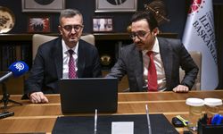 Cumhurbaşkanlığı İletişim Başkanı Duran, AA'nın 'Yılın Kareleri' oylamasına katıldı