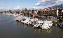 Dalyan Kanalı'nda aşırı yağışlarla su seviyesi 1,5 metre yükseldi