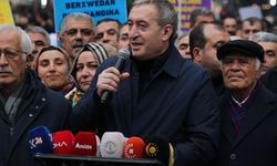 DEM Parti Eş Genel Başkanı Bakırhan, Diyarbakır'da yürüyüşe katıldı