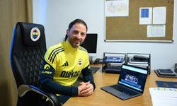 Fenerbahçe Teknik Direktörü Tedesco, AA'nın 'Yılın Kareleri' oylamasına katıldı