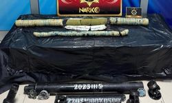 GÜNCELLEME - Siirt'te aracın aks ve şaftında 5 kilo 300 gram uyuşturucu ele geçirildi