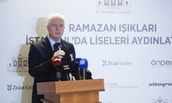 İstanbul'daki liseler ramazan temalı süslemelerle aydınlatıldı