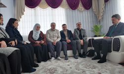 İzmir Cumhuriyet Başsavcısı Yeldan'dan, öldürülen Mihriban Yılmaz'ın ailesine taziye ziyareti