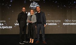 Karaca 'The ONE Awards'tan 3 ödülle döndü