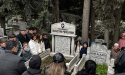 'Kaybeden gazoz içer' sözüyle hatırlanan Kırkpınar efsanesi Hüseyin pehlivan Tekirdağ'da dualarla anıldı