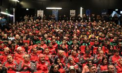 Kayseri'de akredite olan arama kurtarma ekiplerine armaları takıldı