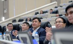 Kırgızistan'da Meclis Başkanı değişti