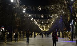 Kosova'nın başkenti Priştine ramazan vesilesiyle süslendi