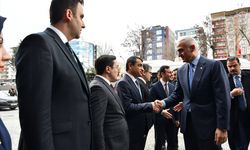 Kültür ve Turizm Bakanı Ersoy Batman'da 'AK Parti İl Danışma Toplantısı'nda konuştu: