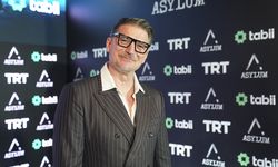 La Casa de Papel'in Marsilya'sı Luka Peros, Asylum'da, gizemli güç olarak izleyici karşısında