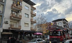 Manisa'da evde bir kişi ölü, eşi baygın bulundu