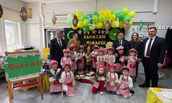 Marmaris'te minikler 'güllaç' yaparak ramazan geleneğini yaşattı