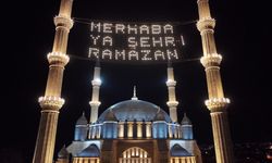 Mimar Sinan'ın 'ustalık eseri' Selimiye, yenilenen aydınlatmalarıyla görüntülendi