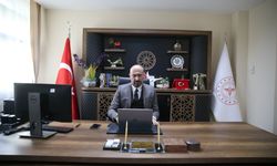 Niğde Ömer Halisdemir Üniversitesi Eğitim ve Araştırma Hastanesi Başhekimi Zor, AA'nın 'Yılın Kareleri' oylamasına katıldı