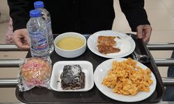 Öğrenciler, KYK yurtlarındaki yemek hizmetlerinden memnun