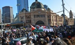Protests continue for 4th day against Israeli president's Australia visit