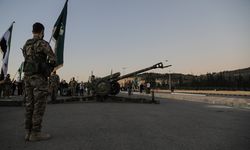 Suriye'nin başkenti Şam'da 14 yıl sonra ilk kez ramazan topu atıldı