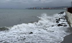 Tekirdağ'da poyraz deniz ulaşımını olumsuz etkiliyor