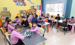 Tunceli'de öğrenciler akıl ve zeka oyunları sınıflarıyla zihinsel becerilerini geliştiriyor