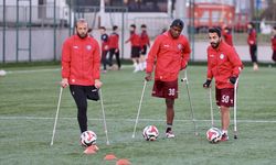 Türkiye, Cezayirli Ouchenne'ye ampute futbolda umut oldu
