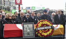 Vefat eden Galatasaray'ın eski futbolcusu Candemir Berkman için tören yapıldı