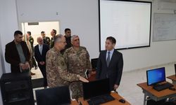 YEE Beyrut ve Türkiye'nin Beyrut Büyükelçiliği koordinesinde Lübnanlı askerlere Türkçe eğitimi