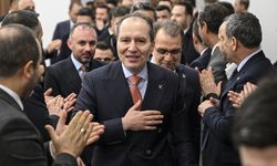 Yeniden Refah Partisi Genel Başkanı Erbakan, İl Başkanları Toplantısı öncesi açıklamalarda bulundu: