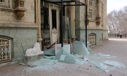 ABD-İsrail saldırılarında Tahran'daki tarihi Sadabad Sarayı hasar gördü