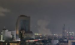 ABD-İsrail saldırılarının sürdüğü İran'ın başkenti Tahran'da art arda patlamalar meydana geldi