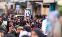 ABD-İsrail'in İran'da ilkokula düzenlediği saldırıda ölen çocuklar için cenaze töreni düzenlendi