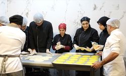 Adıyaman'ın bayram lezzeti 'taplama' öğrencilerin emeğiyle sofralara ulaşıyor