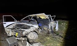 Afyonkarahisar'da iki otomobilin çarpıştığı kazada 1 kişi öldü