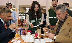 Ağrı'da YEDAM danışanlarının el sanatı eserleri sergilendi